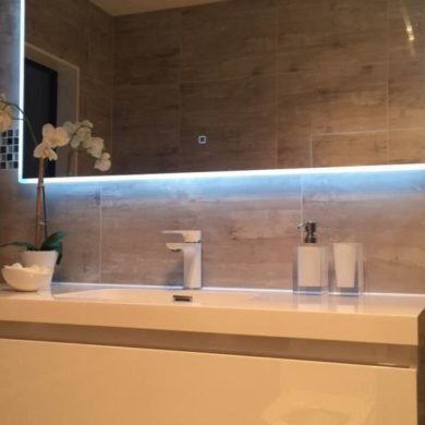 led lights behind mirror