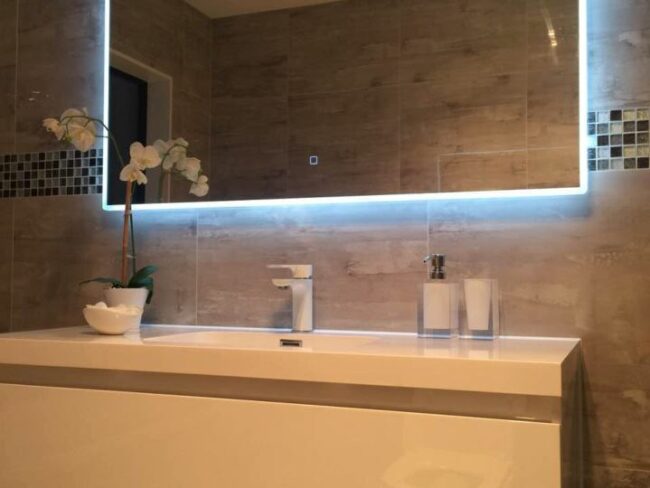 led lights behind mirror