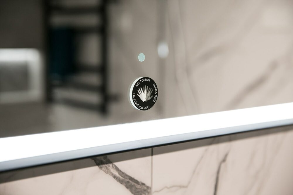 ARUVO™ ONYX Black Metal Framed Rectangle Mirror w/ Led Light & Demister 750/900mm | MFS750/900 - Image 3