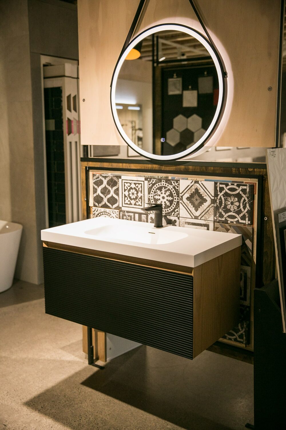 ARUVO™ BECA Collection Plywood Vanity Matte Black & Oak W900mm | Basin Options
