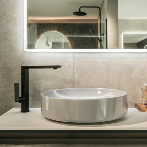 ARUVO™ FENTI Composite Stone Countertop Basin