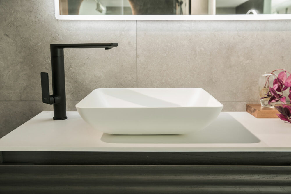 ARUVO™ HANNAH Composite Stone Coutnertop Basin - Image 2