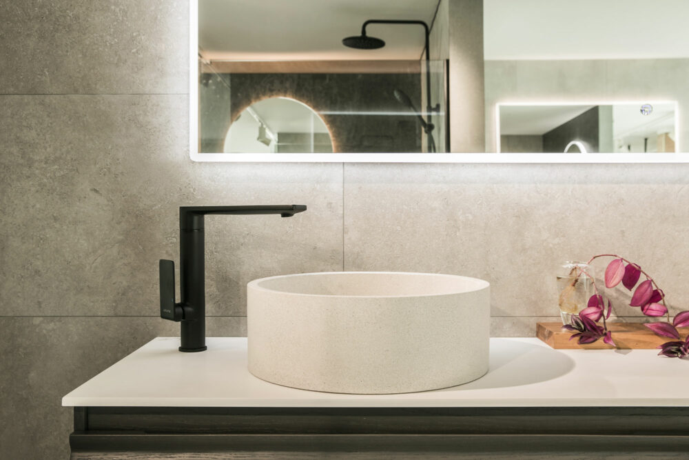 ARUVO™ ISABELLA Concrete Countertop Basin - Image 3
