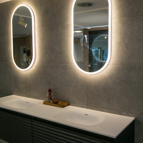 ARUVO™ BRILLANCE Acrylic Framed Oval Mirror w/ Led Light & Demister