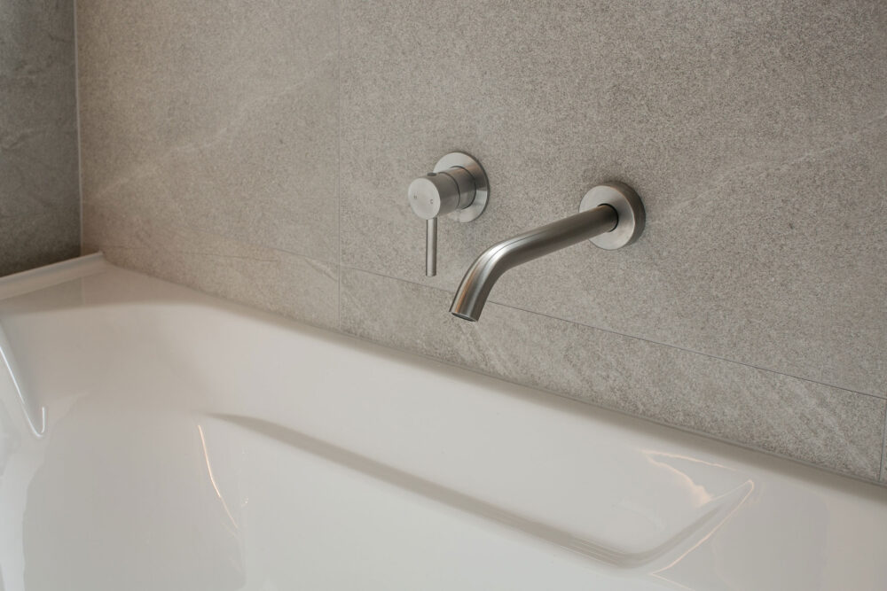 ARUVO™ VENTRO Basin/Shower/Bath Mixer | Brushed Nickel - Image 2
