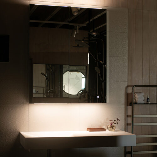 ARUVO® ELEVATE Rectangle Mirror Cabinet w/ LED & Demister | 900mm