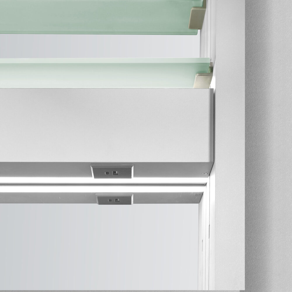 ARUVO® REFLECTA Mirror Cabinet w/ LED & Demister | Rectangle - Image 6