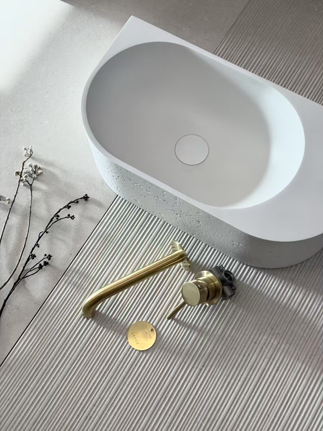 ARUVO™ ELEMENT Concrete Basin | Matte White